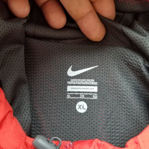 Nike Jacket Mens XL Red Zip‎ Pockets Hooded Baseball Windbreaker - Picture 10 of 14